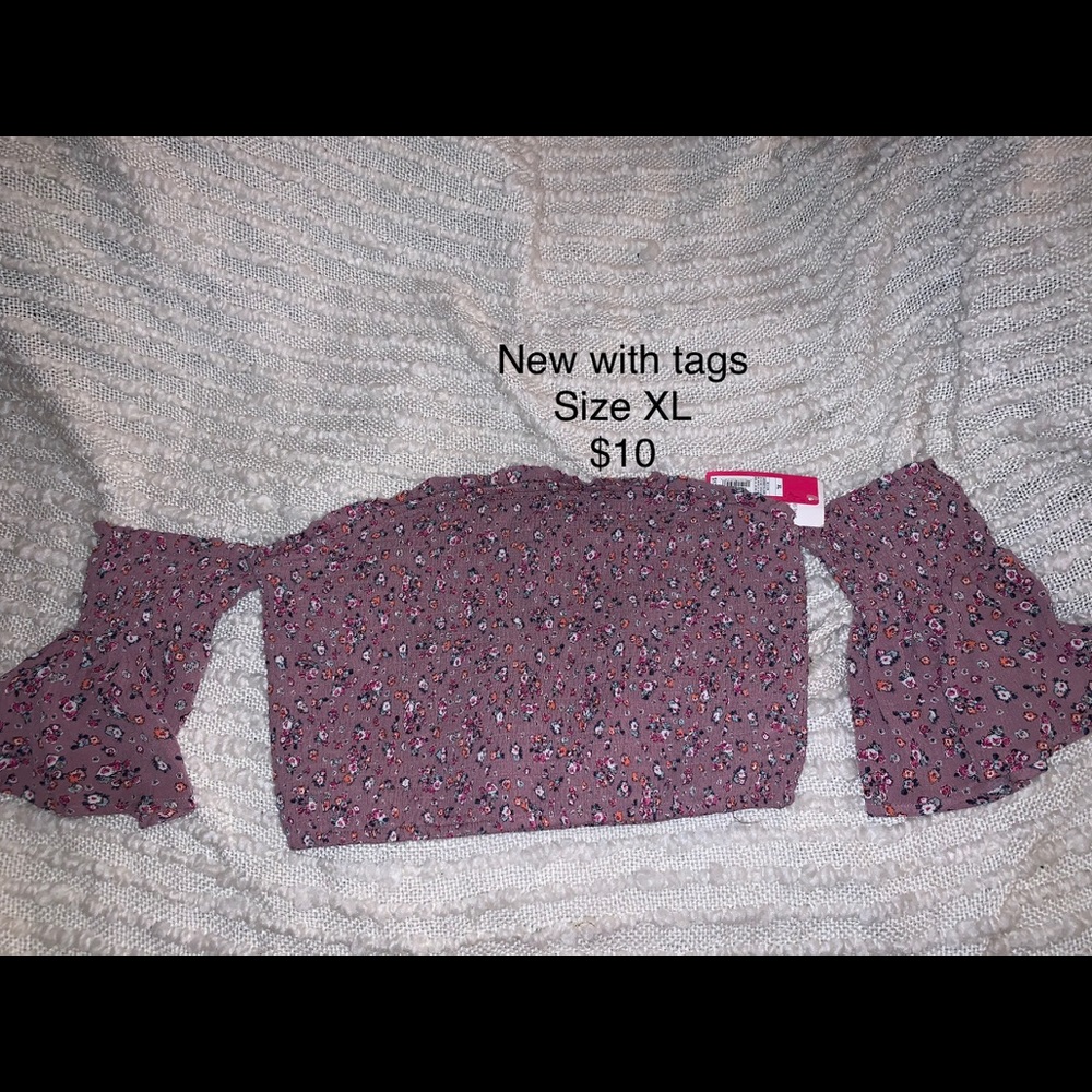 Cropped bandage top
